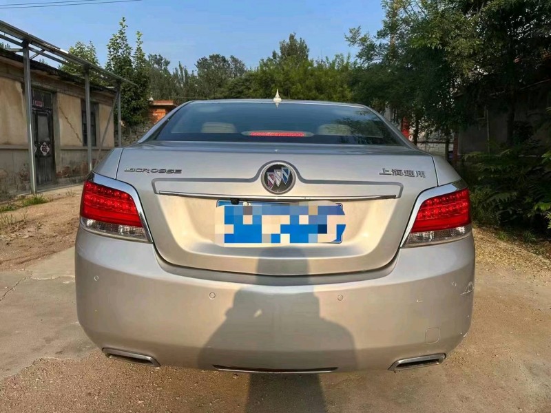 枣庄10年别克君越9