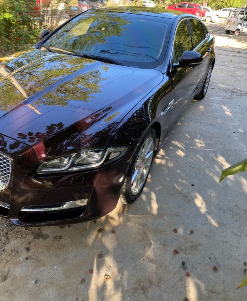 济宁17年捷豹XJ3