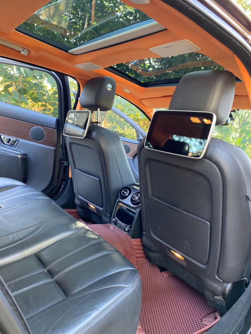 济宁17年捷豹XJ5