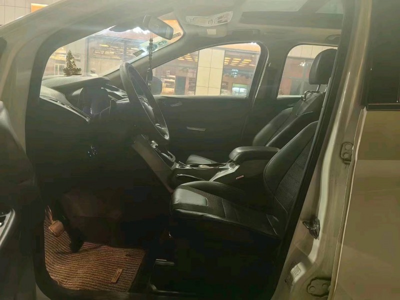 东营14年福特翼虎8