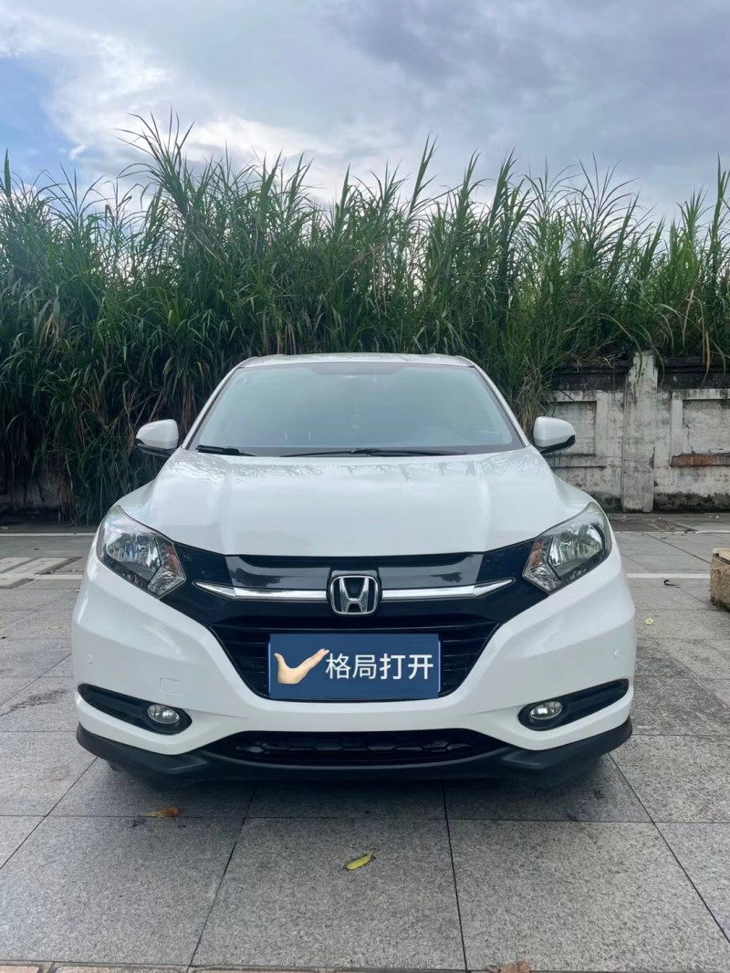 东莞17年本田缤智1