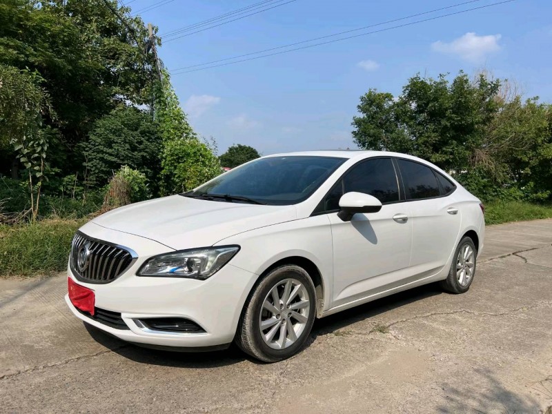 徐州17年别克威朗3