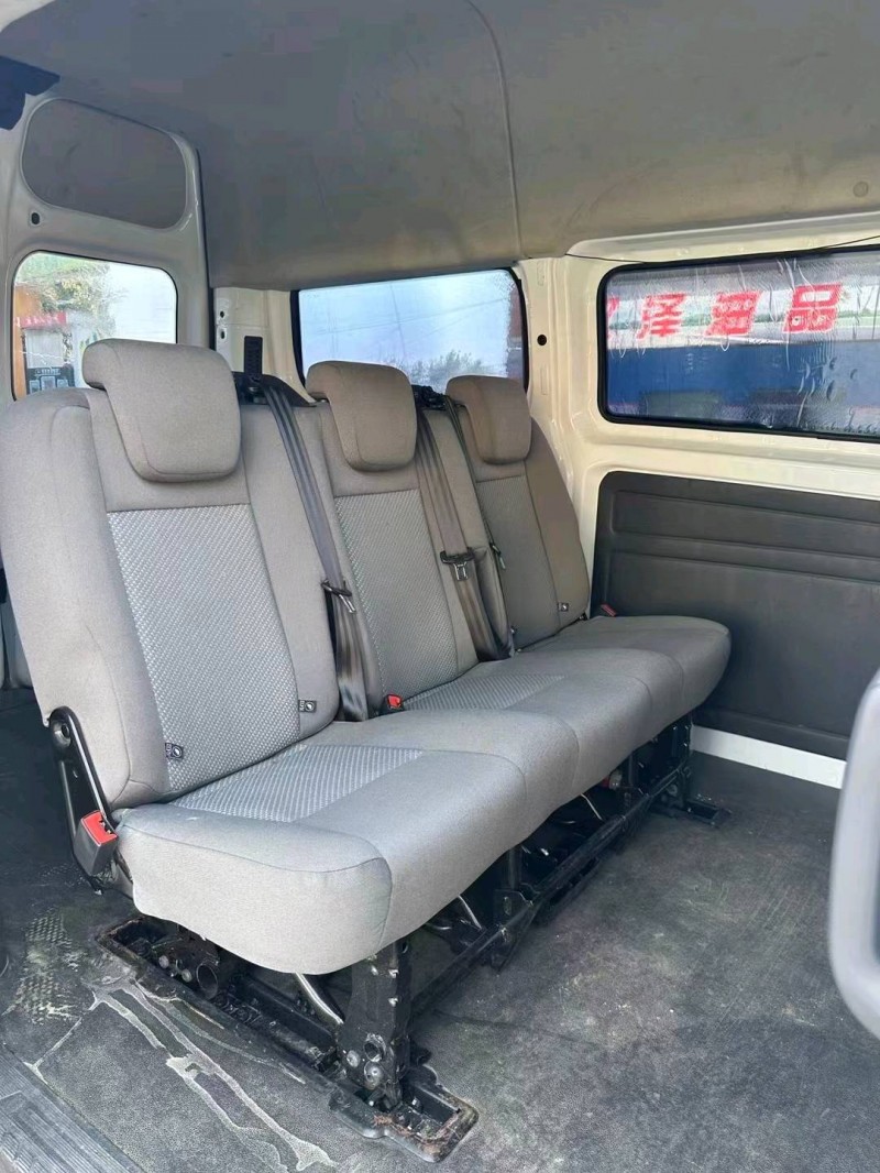 枣庄17年福特全顺4