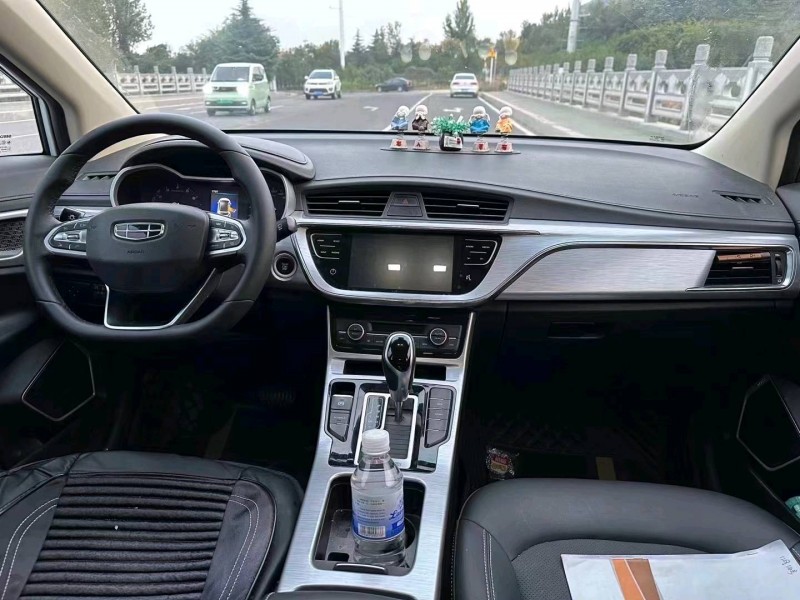 邯郸19年吉利帝豪GS5