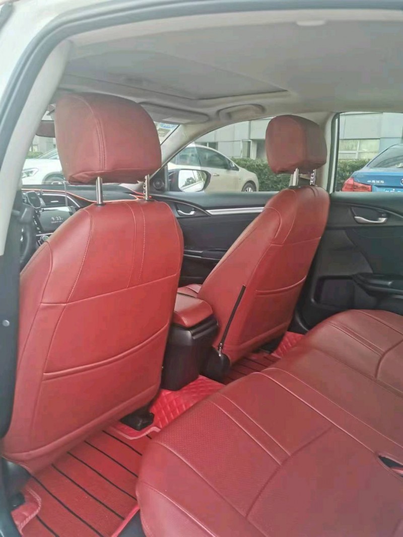 苏州19年本田思域5