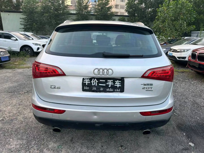 广州10年奥迪Q59