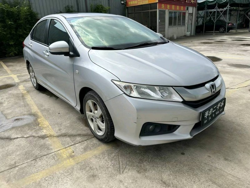 广州17年本田锋范3