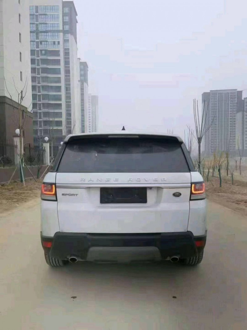 枣庄17年路虎揽胜运动3