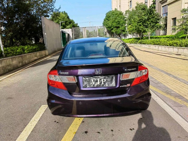 苏州12年本田思域9