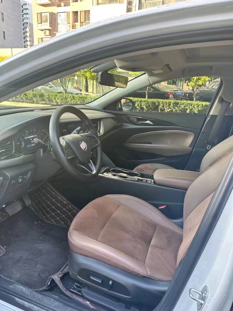 邯郸22年别克君威7