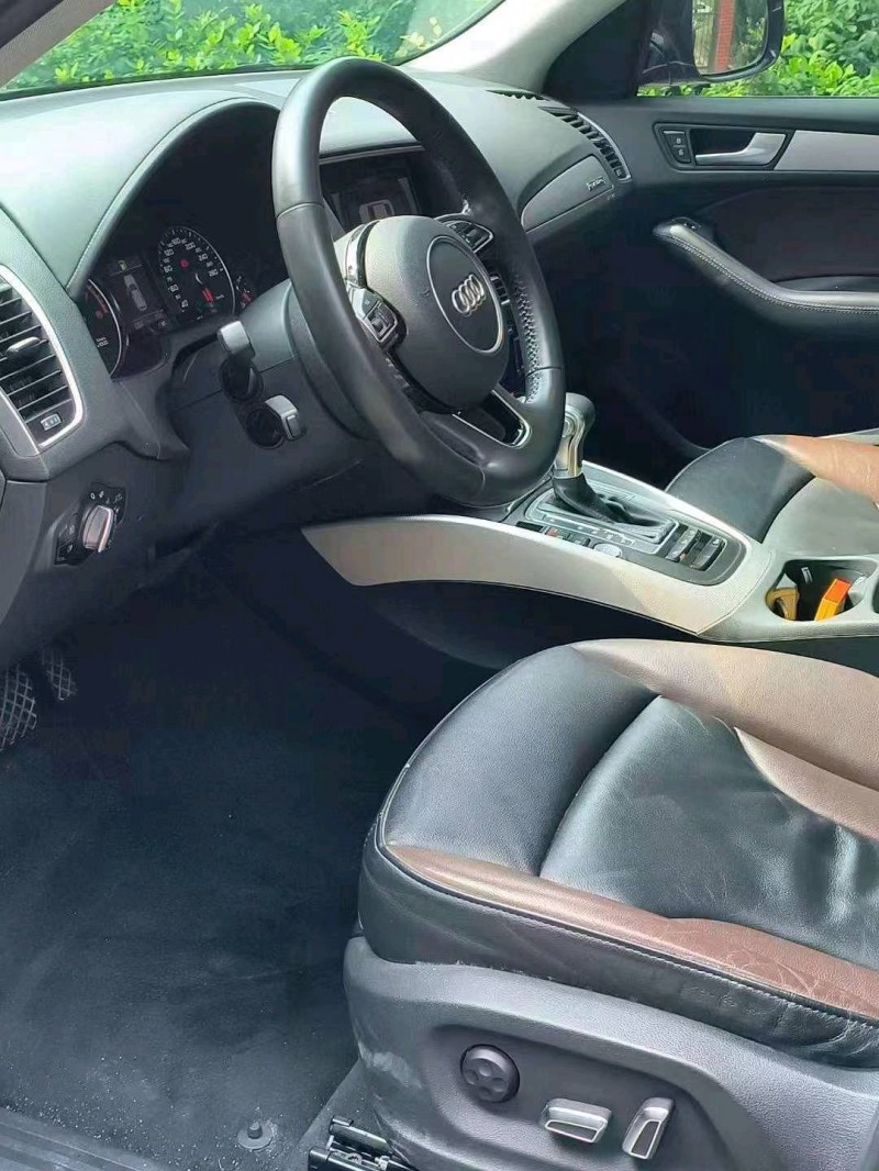 萍鄉18年奧迪Q59