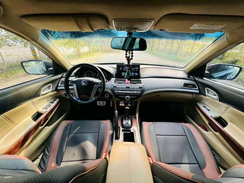 常州12年本田雅阁5