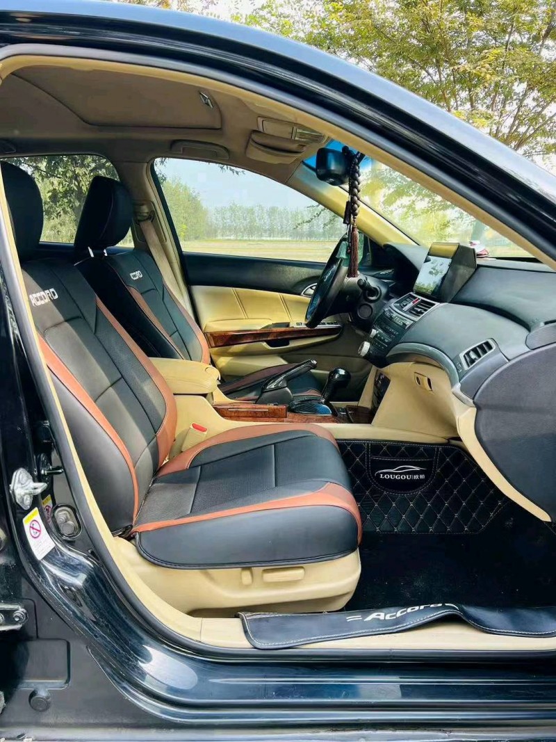 常州12年本田雅阁8