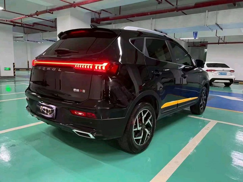 湘潭22年江淮思皓X62
