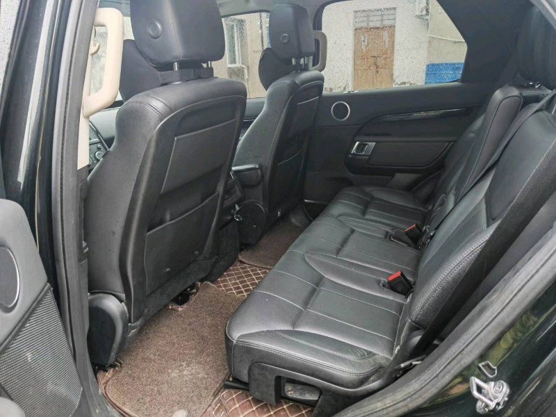 苏州19年路虎发现5