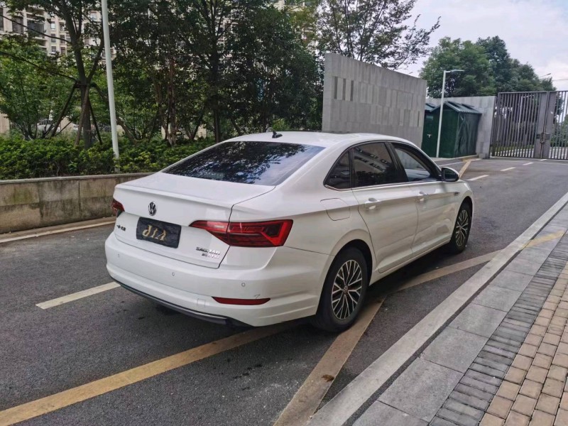 苏州21年大众速腾8