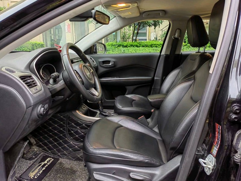 苏州17年Jeep指南者6