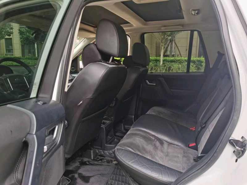 苏州11年路虎神行者5