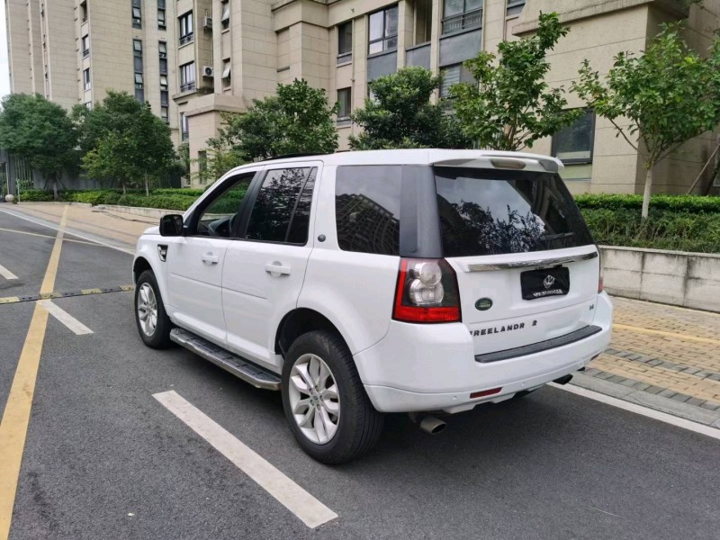 苏州11年路虎神行者7