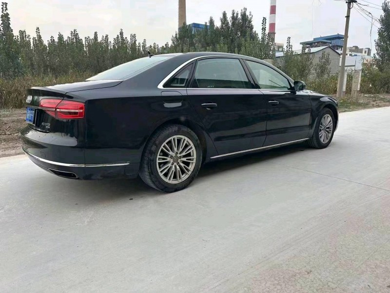 东营15年奥迪A8L9