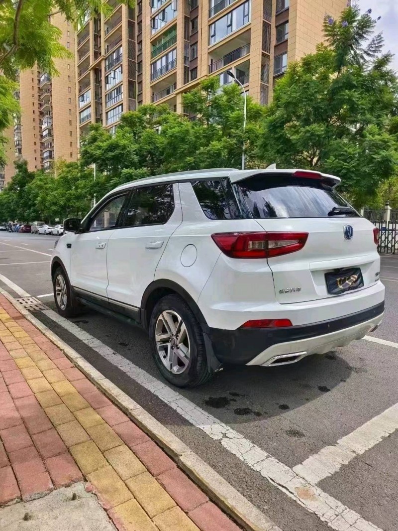 枣庄18年长安汽车CS553