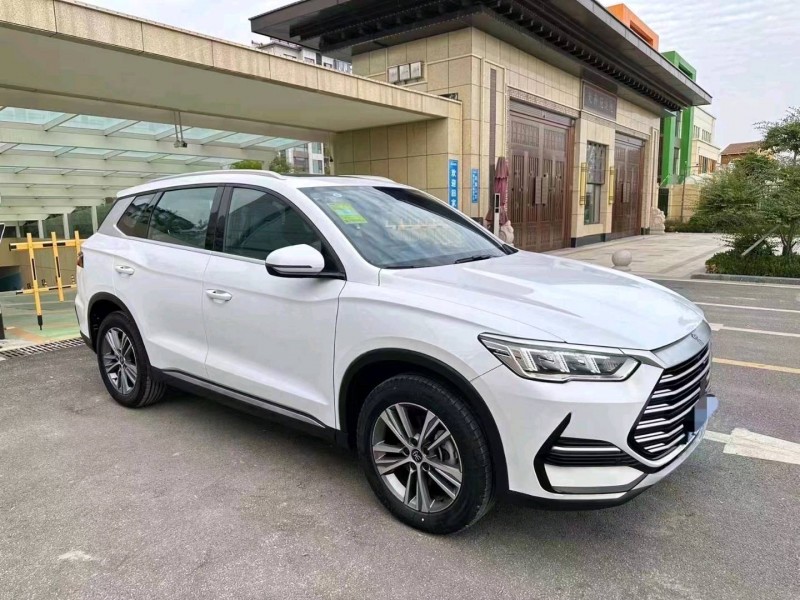 东营23年比亚迪宋2