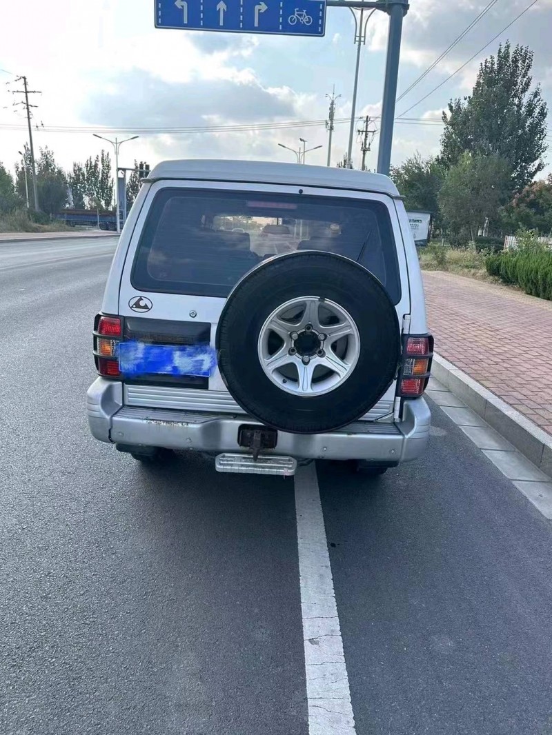 淄博15年獵豹汽車黑金剛7