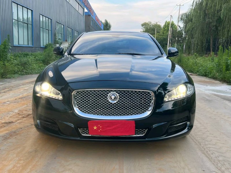 徐州13年捷豹XJL1