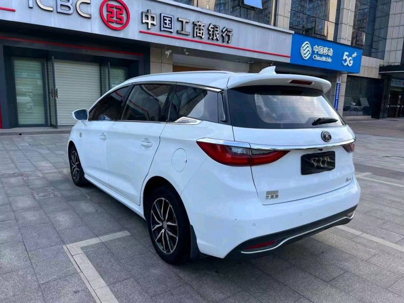 衡阳18年比亚迪宋MAX6