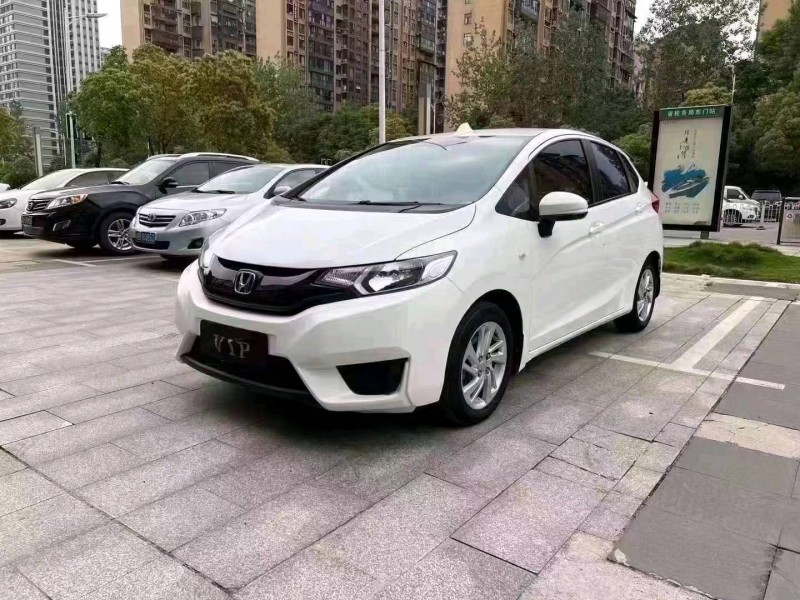 衡阳16年本田飞度2