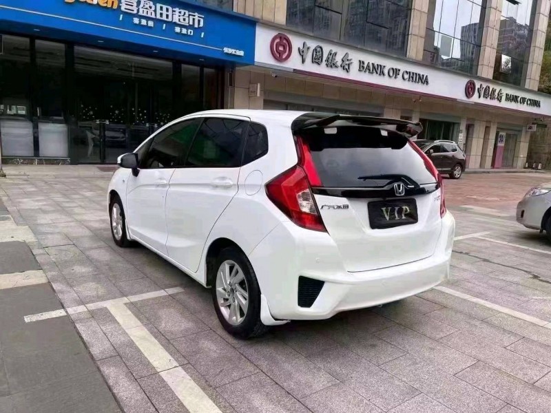 衡阳16年本田飞度4