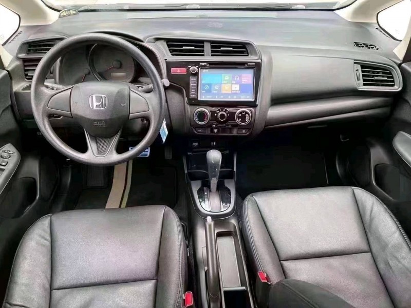 衡阳16年本田飞度5