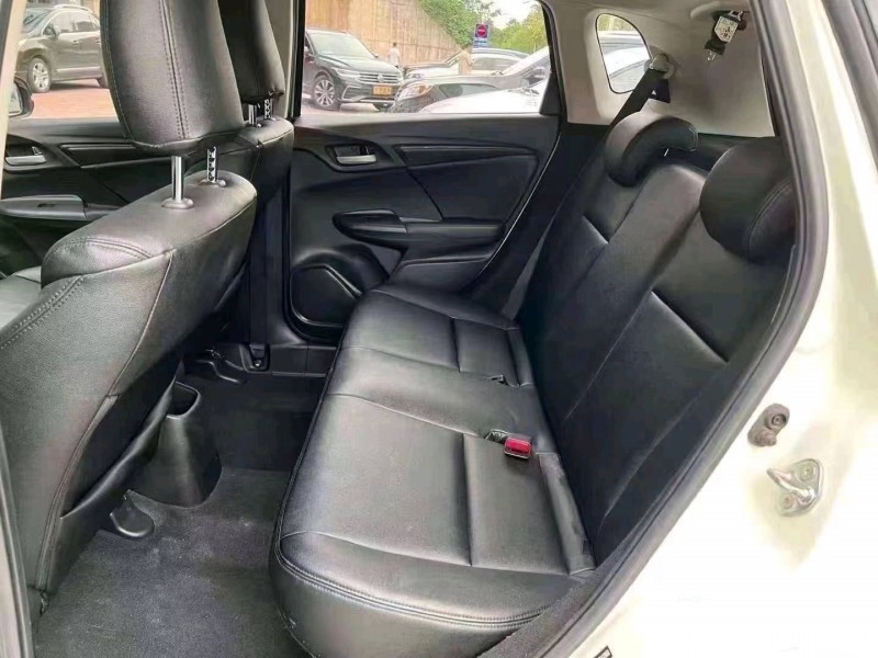 衡阳16年本田飞度8