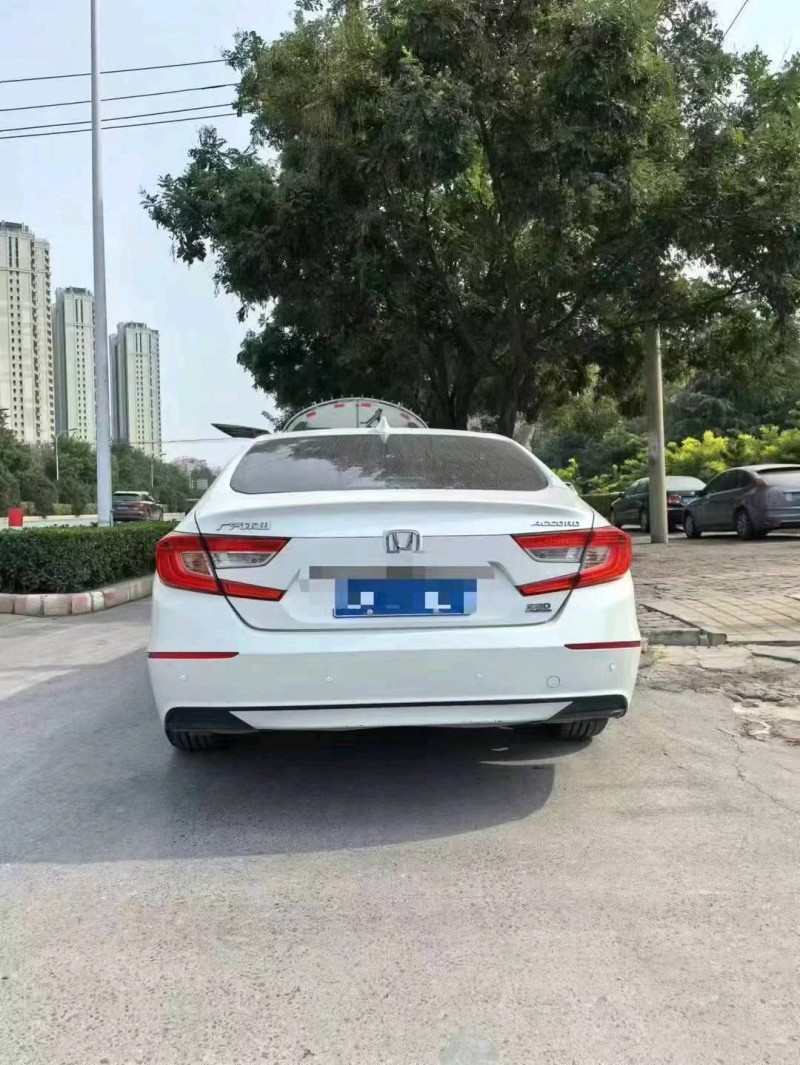 邢台19年本田雅阁6