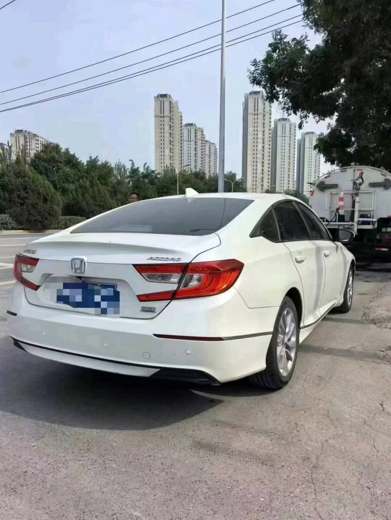 邢台19年本田雅阁7