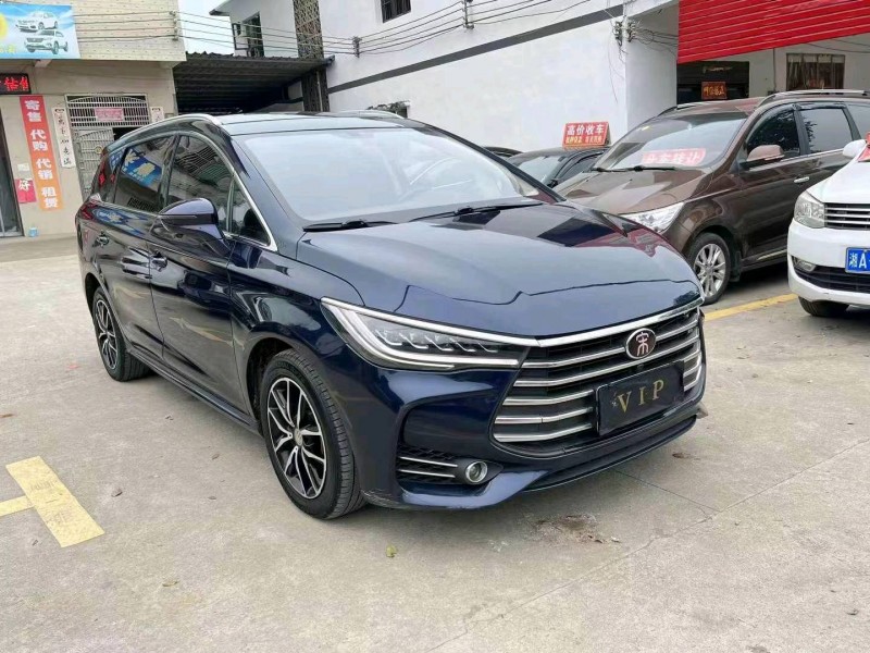 衡阳18年比亚迪宋MAX4