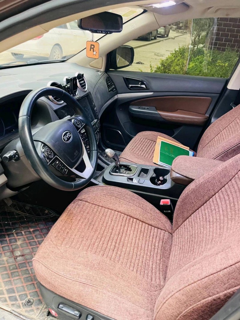 枣庄15年比亚迪S74