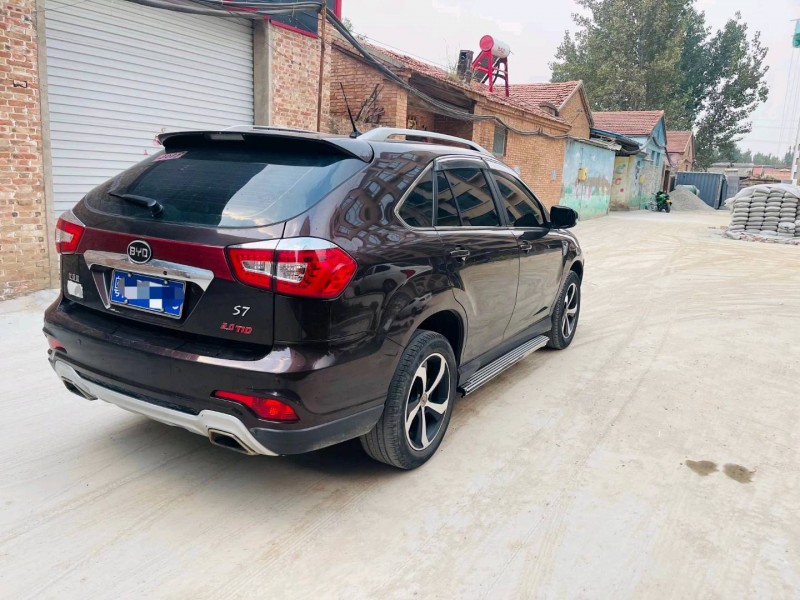 枣庄15年比亚迪S76