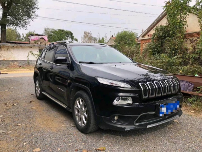 淄博18年Jeep自由光3
