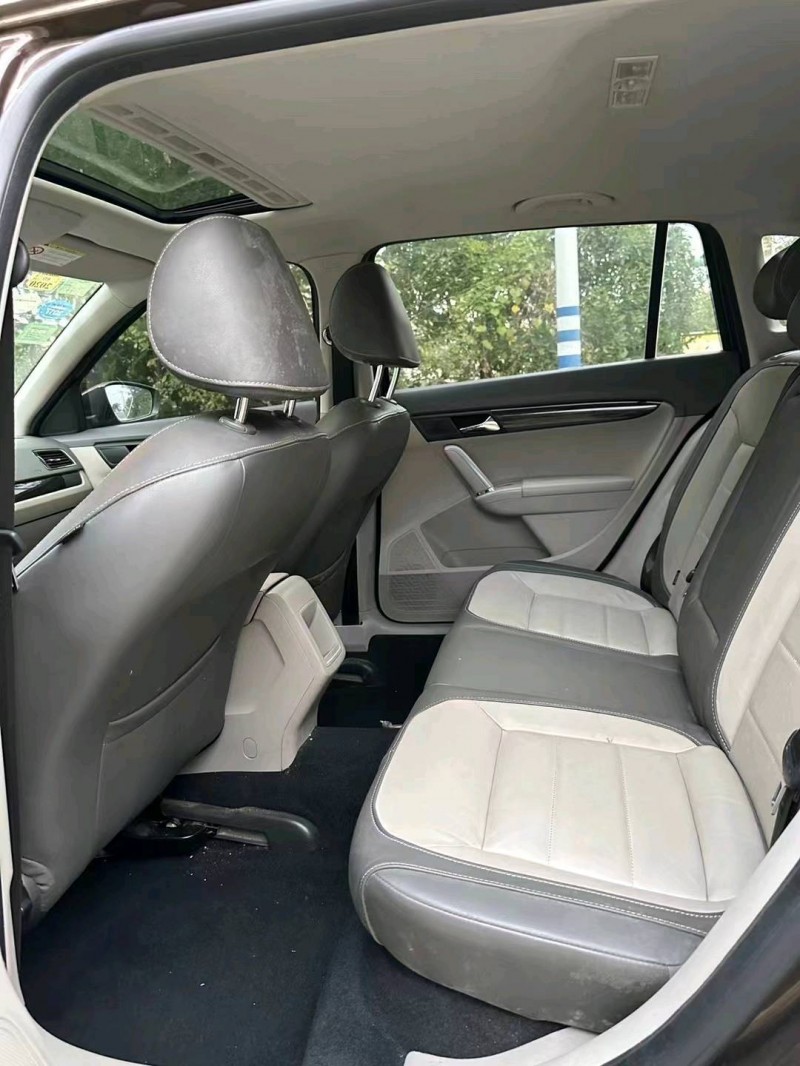 枣庄16年大众朗逸5