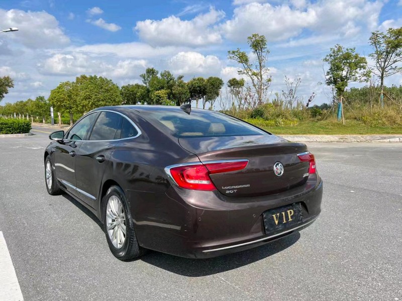 盐城16年别克君越9