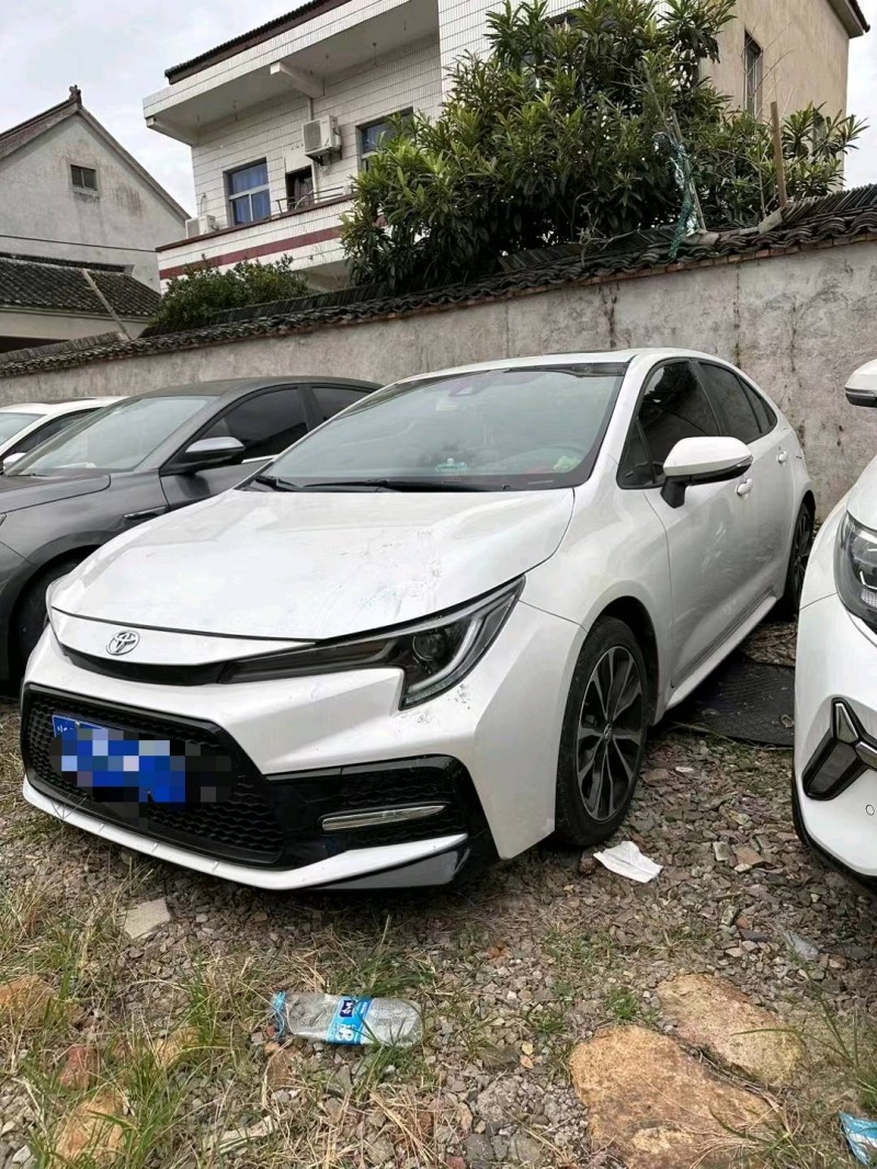 济南21年丰田雷凌2