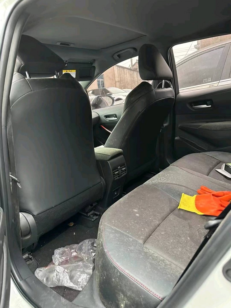 济南21年丰田雷凌7