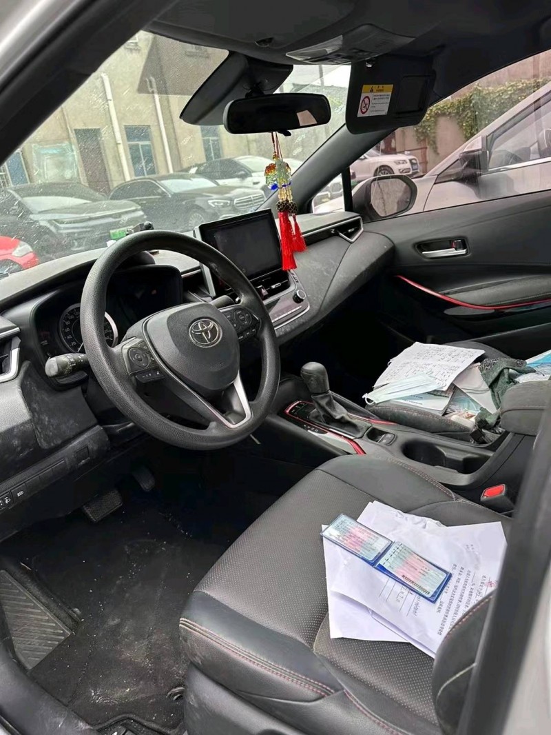 济南21年丰田雷凌8