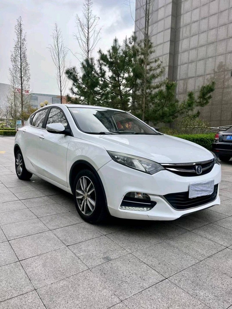 徐州19年长安汽车逸动4