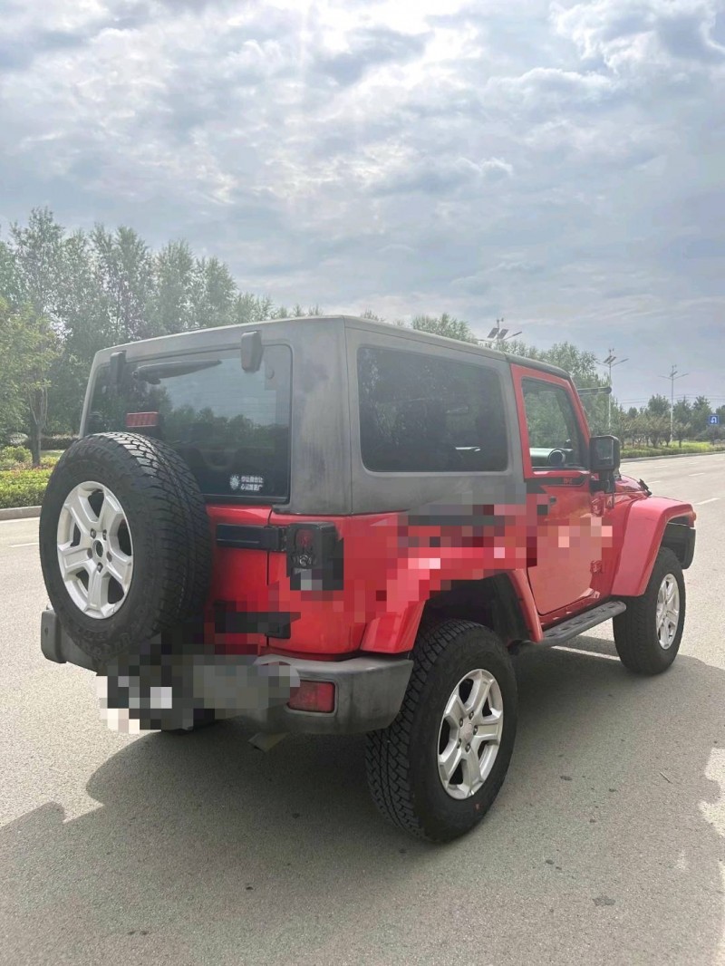 枣庄13年Jeep牧马人9