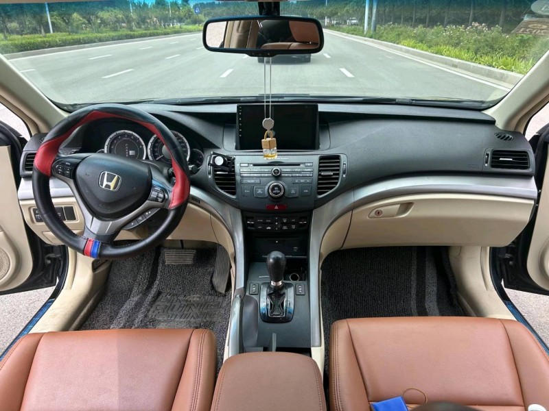 枣庄13年本田思铂睿6