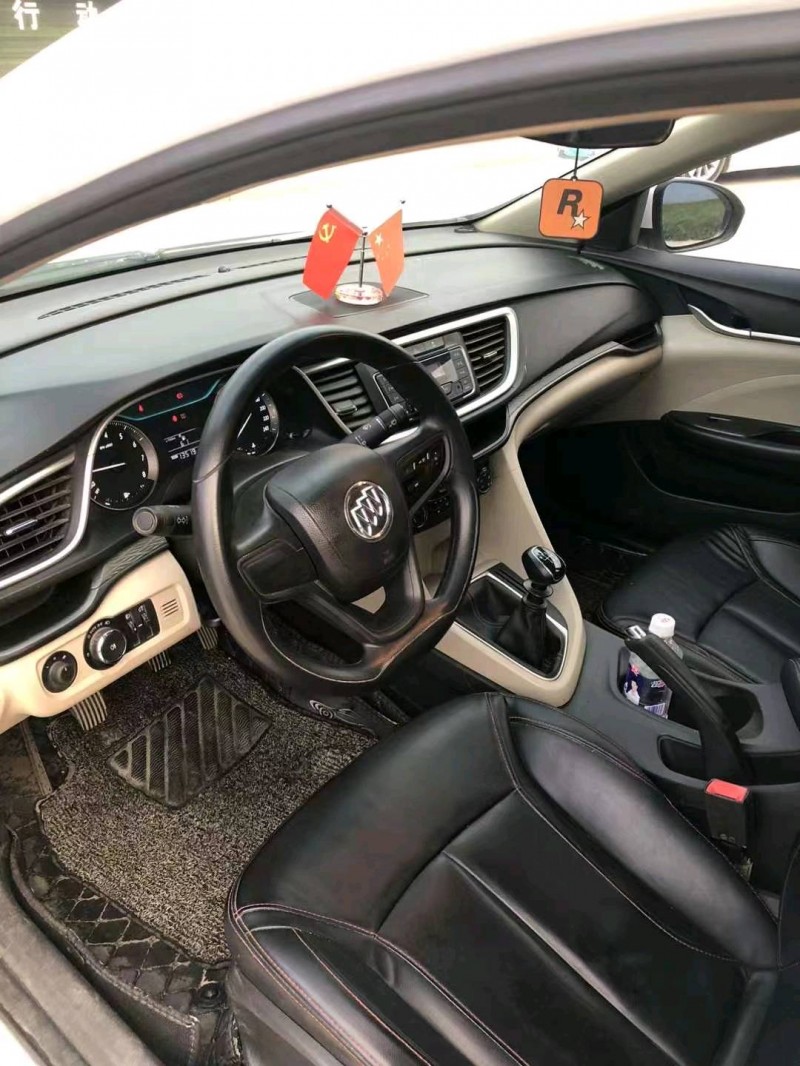 苏州18年别克英朗9