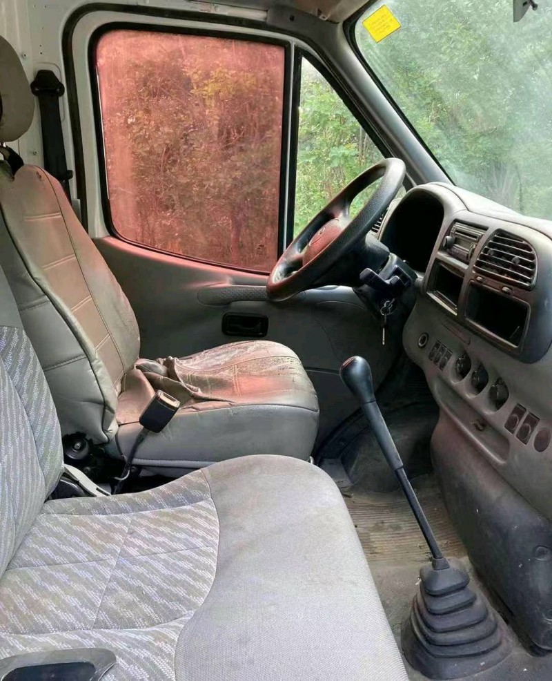 邯郸16年福特全顺6