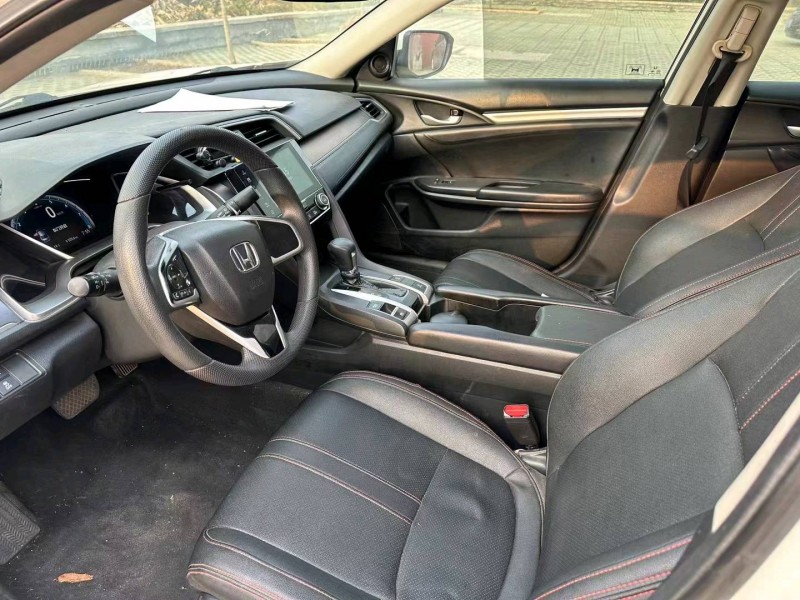 枣庄17年本田思域8